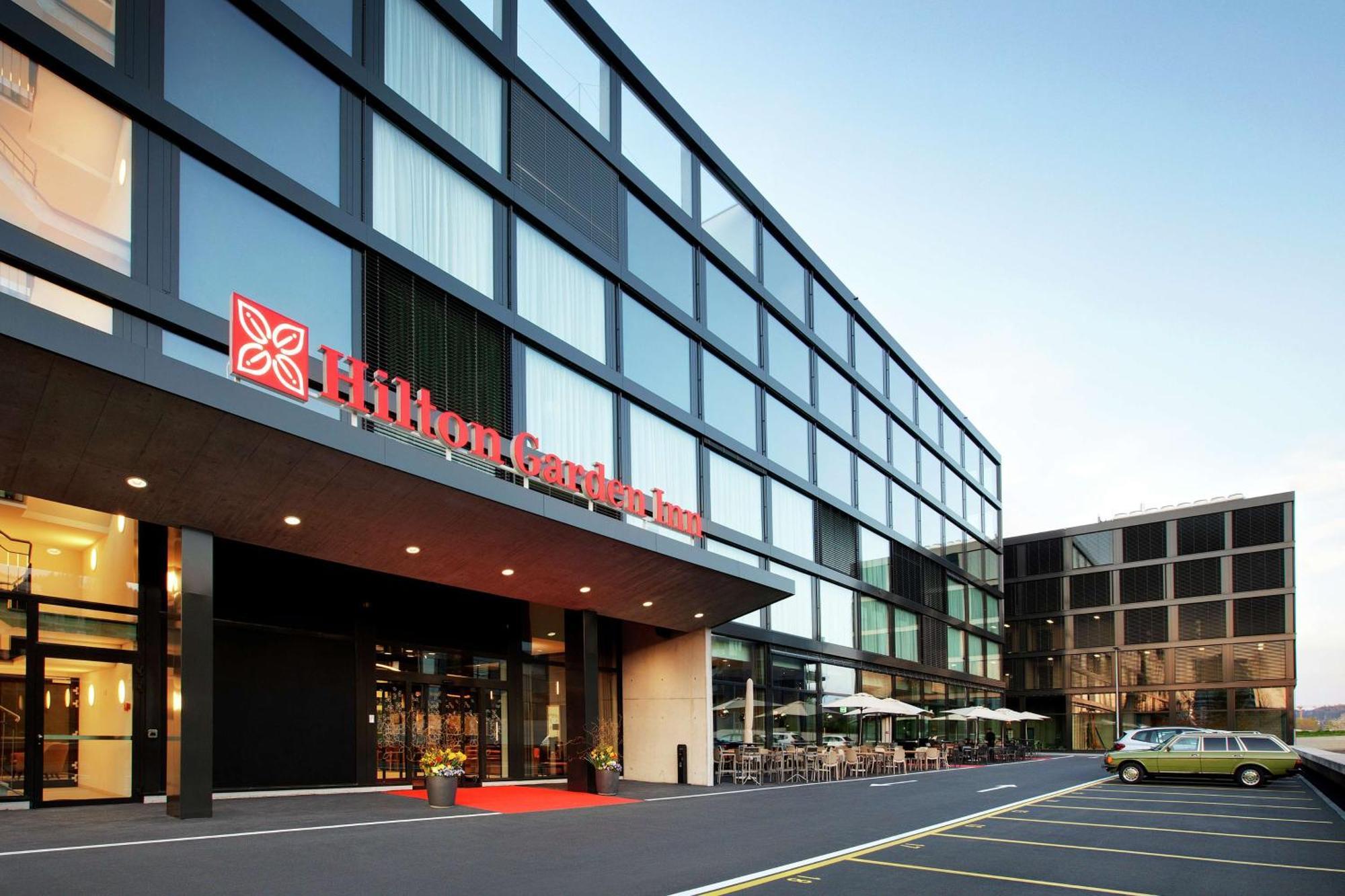 Hilton Garden Inn Zurich Limmattal Spreitenbach Exterior foto